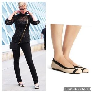 Stuart Weitzman Giveable Ballet Flat in nude/black